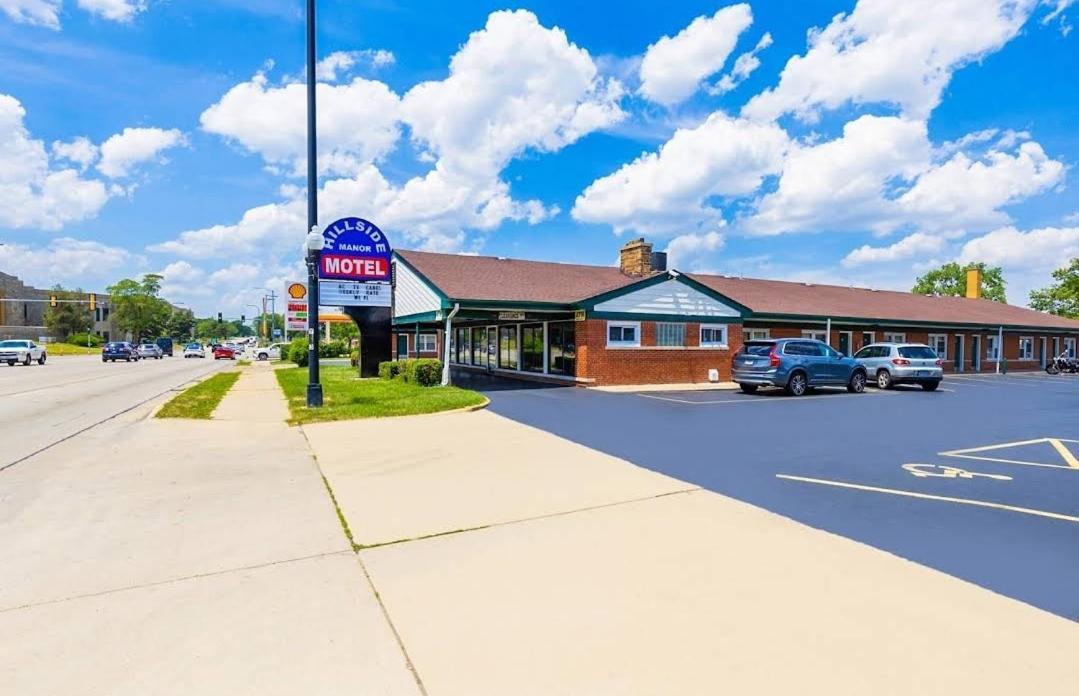 Hillside Manor Motel Exterior photo